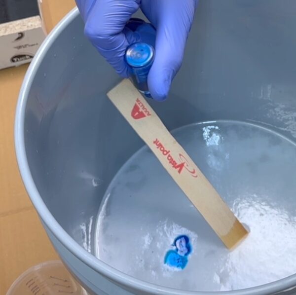 mixing epoxy resin and blue pigments