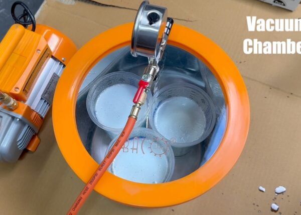 using vacuum chamber to de-gassing epoxy resin